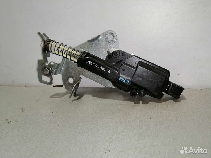 Активатор замка багажника Форд Фьюжн Фиеста