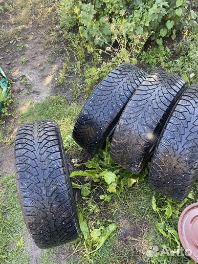 Nordman Nordman 4 215/65 R16