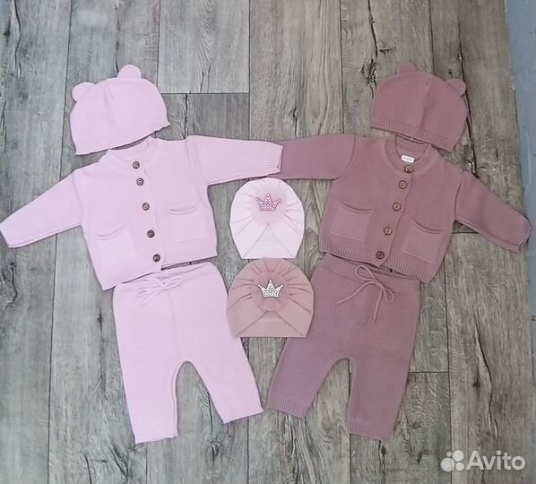 Костюмы вязаные 56 размер + 2 чалмы на двойню