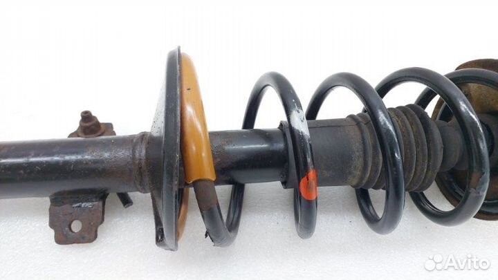 Амортизатор подвески передний Renault Duster HS