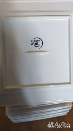 Фарфоровые тарелки