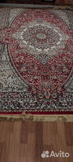 Ковер 2 на 3 новый