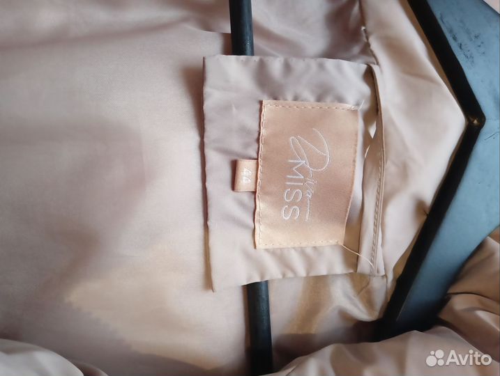 Пуховик женский 44 46