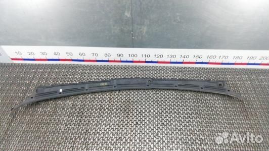 Накладка декоративная (жабо, дождевик) BMW X5 E70