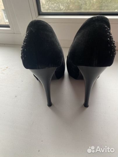 Туфли женские