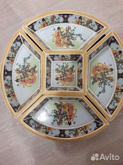 Салатницы на крутящемся блюде