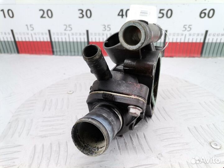 Корпус термостата Volvo S40 рест. 2003