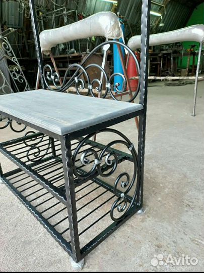 Кованная вешалка № 32