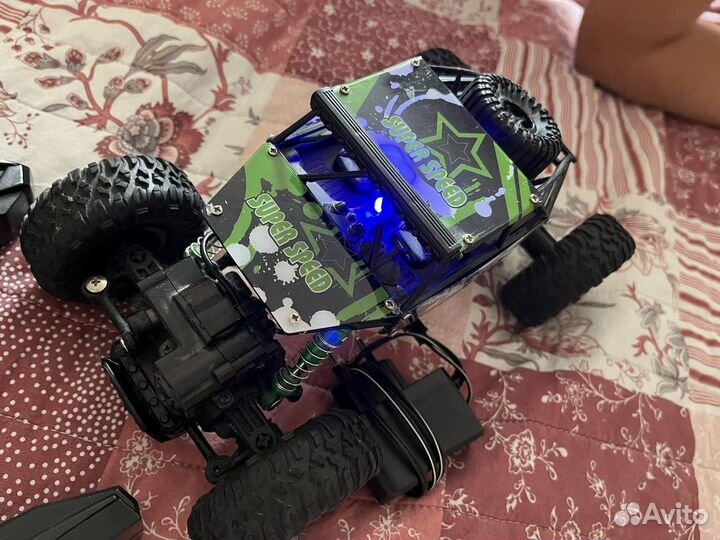 Машина на радиоуправлении дрифт