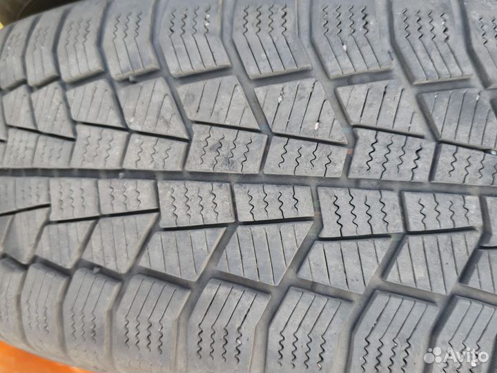 Gislaved Euro Frost 6 215/60 R16