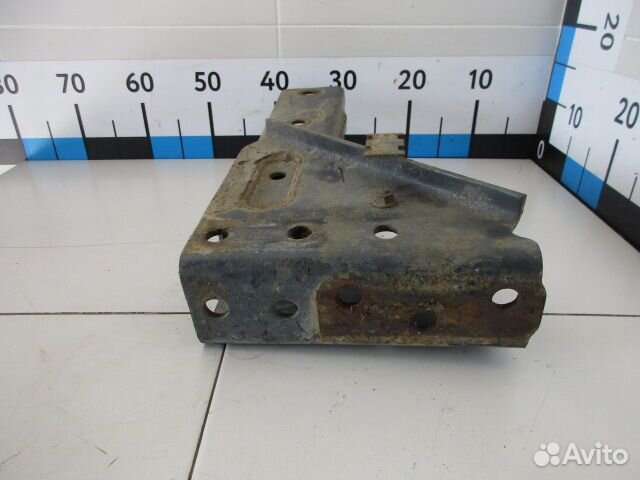 Кронштейн усилителя переднего бампера Mercedes Ben