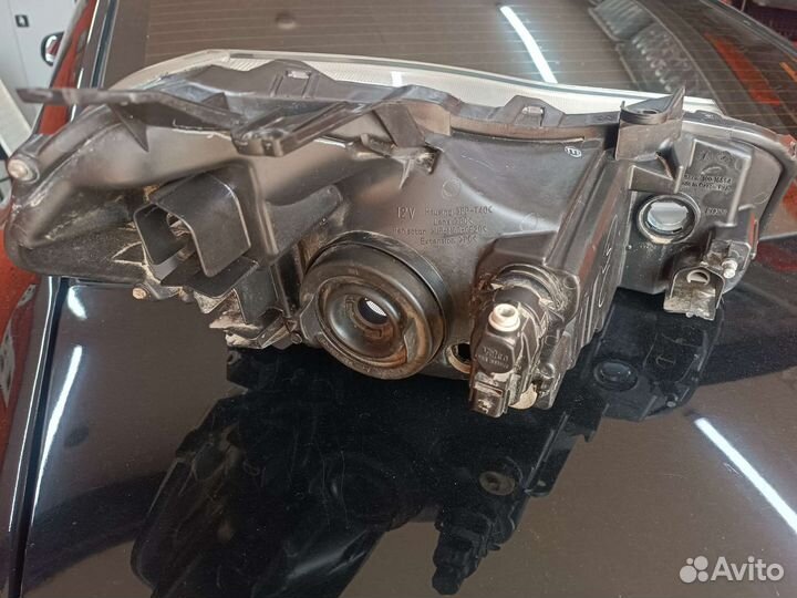 Фара левая на Suzuki SX 4