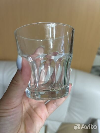 Стеклянные стаканы