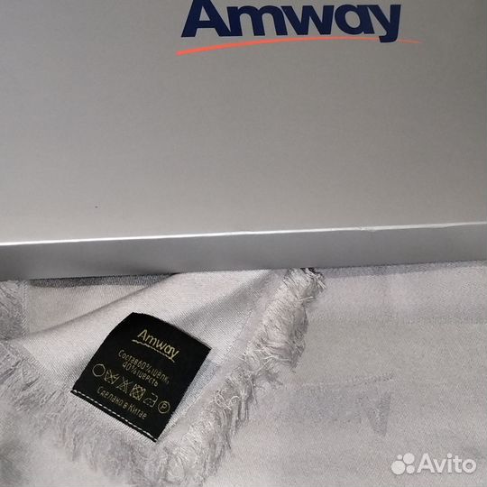 Палантин Amway