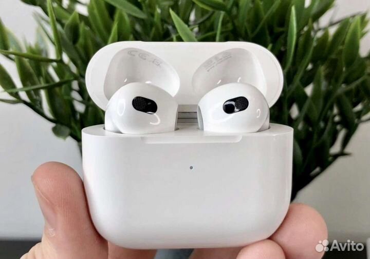 Беспроводные наушники Apple AirPods3