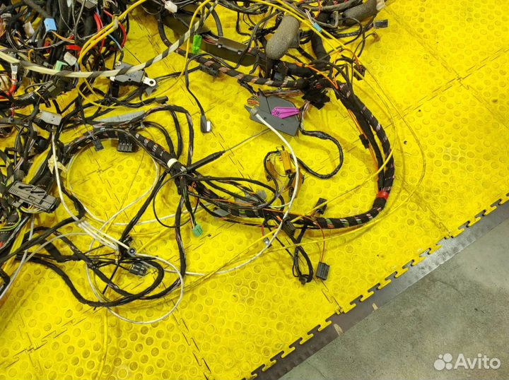 Проводка салона Mercedes-Benz W220 M113.948 4.3