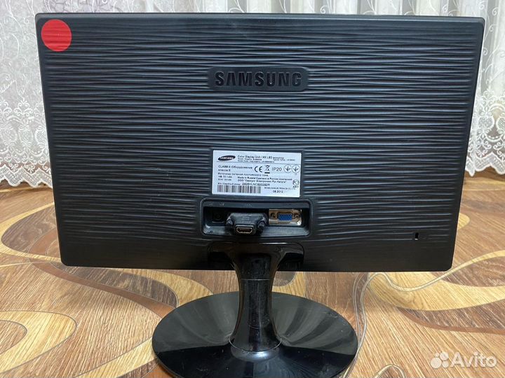 Монитор Самсунг 19 ls19b300b