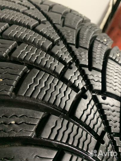 Bfgoodrich G-Force Stud 215/65 R16