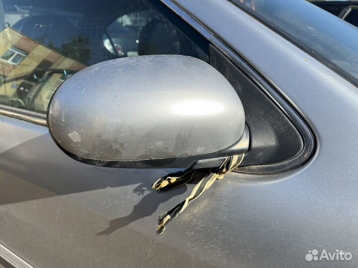 Зеркало переднее правое Nissan Maxima A33