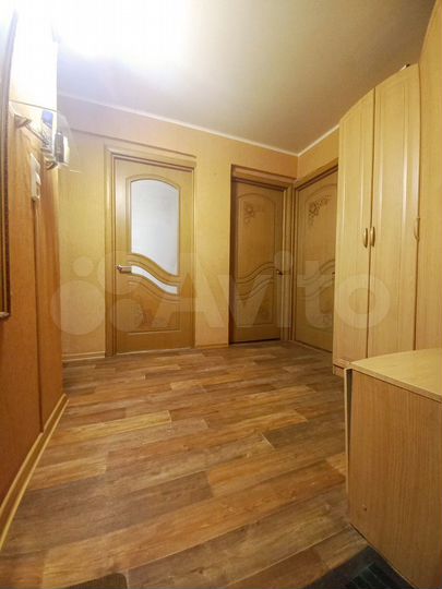 3-к. квартира, 63 м², 5/5 эт.