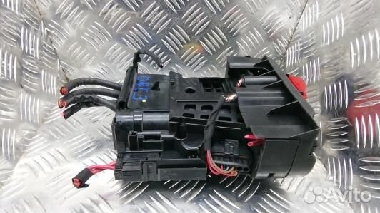 Клемма аккумулятора плюс mercedes benz C-class W20