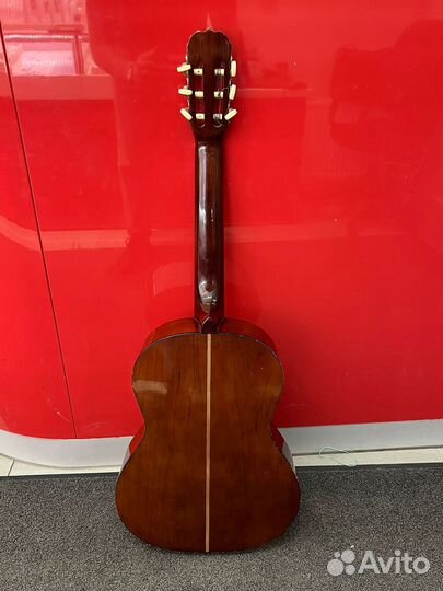 Гитара, Hohner HC-06