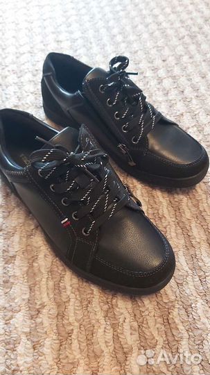 Ботинки подростковые