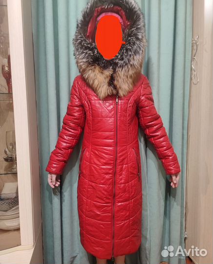Пуховик женский 46 48 размер с мехом