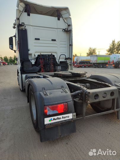 MAN TGX 18.440 с полуприцепом, 2012