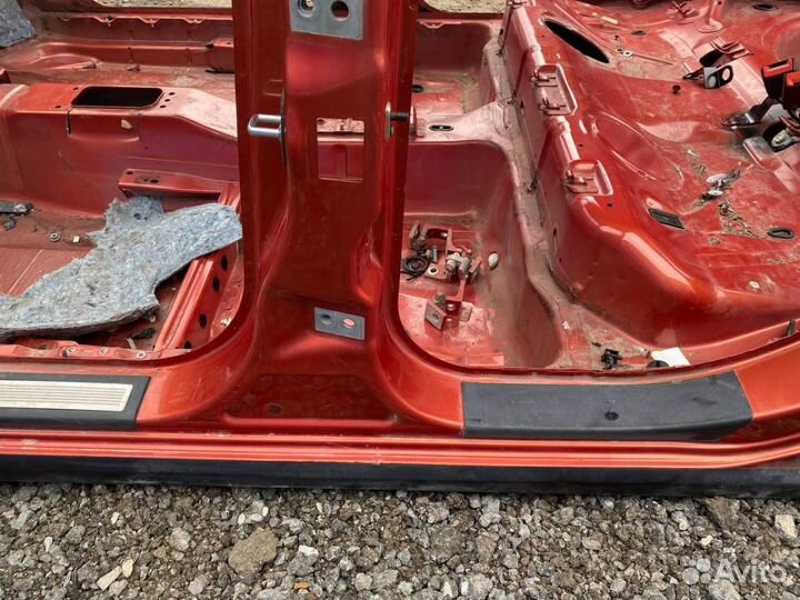 Порог со стойкой левый Skoda Fabia 6Y 1999-2007