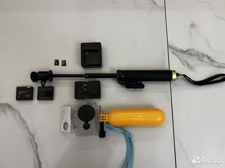 Экшн камера Xiaomi YI Action