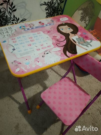 Детский стол и стульчик