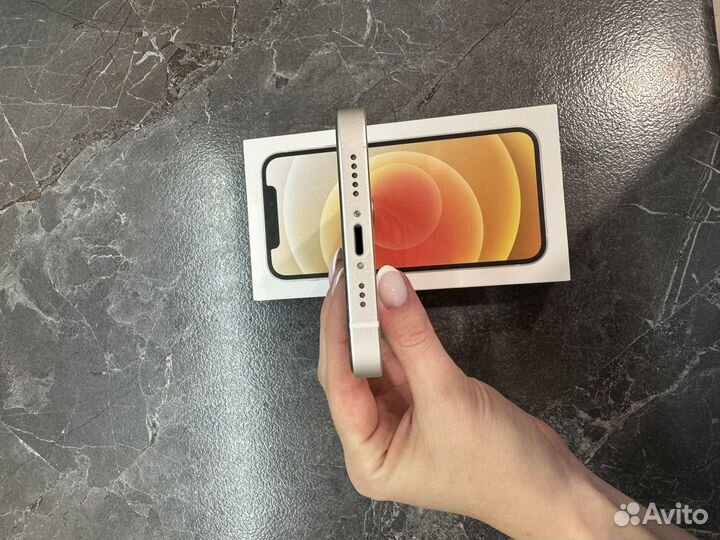 iPhone 12, 128 ГБ