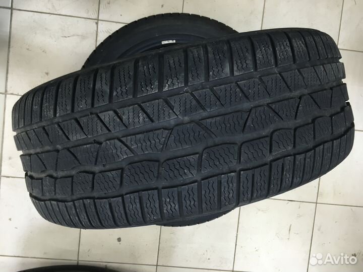 Continental ContiWinterContact TS 830 P 235/45 R19 99V