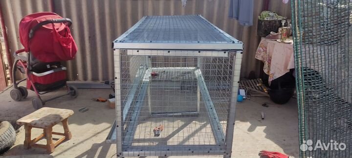 Большая клетка для птиц