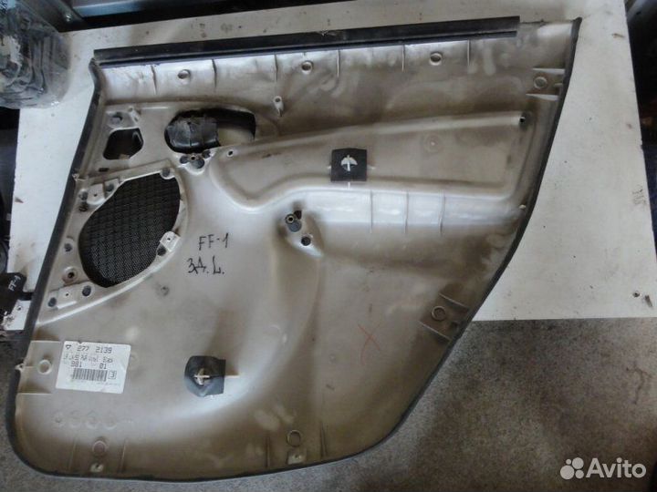Обшивка двери задней левой Ford Focus седан 2.0