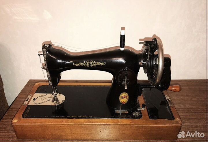 Швейная машинка подольская ручная