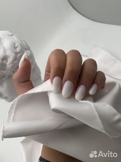 Маникюр с покрытием