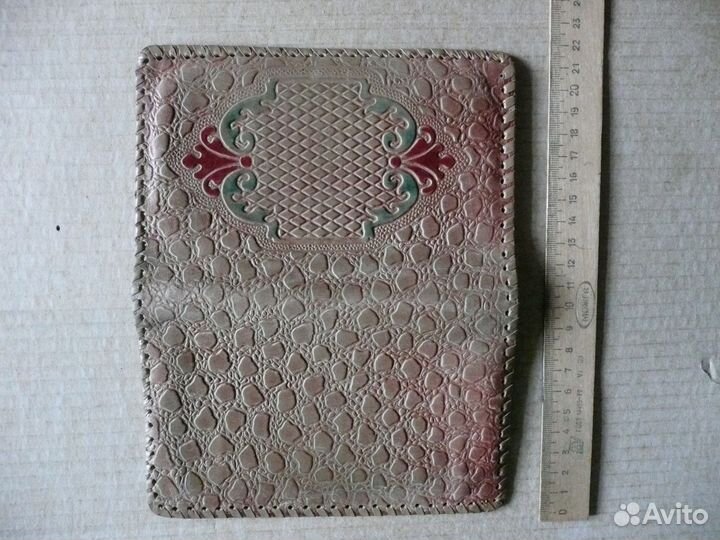 Кожаный бумажник (портмоне)