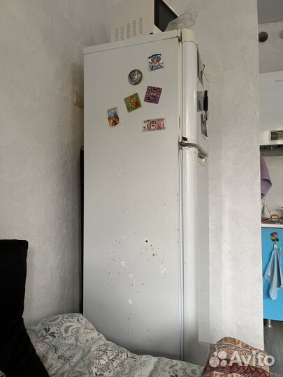 Холодильник indesit