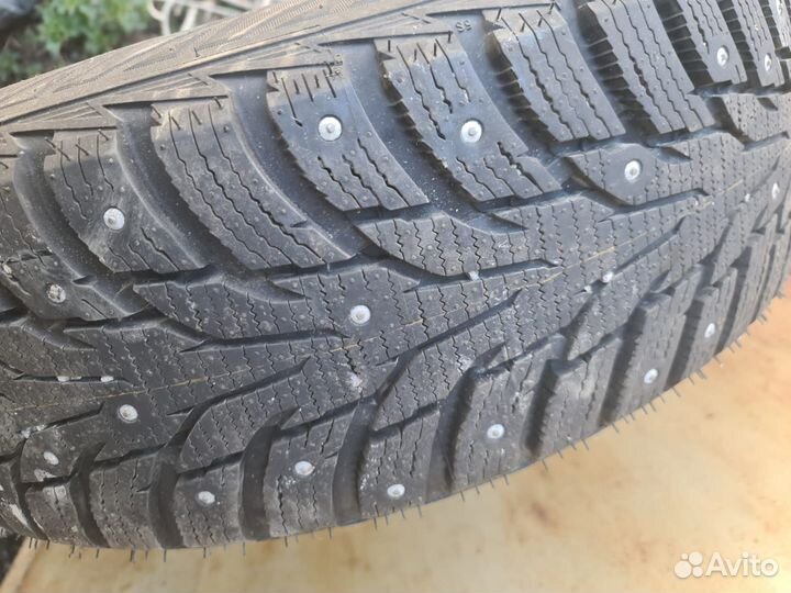 Комплект оригинальных зимних колес KIA 205/60 R16