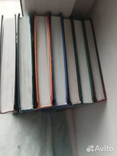 Серия книг Мейзи Хитчинс от автора Холли Вебб