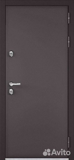 Дверь в дом с терморазрывом