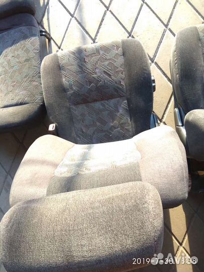 Сиденья на Caldina 215