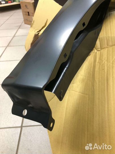 Крыло правое Nissan Tiida