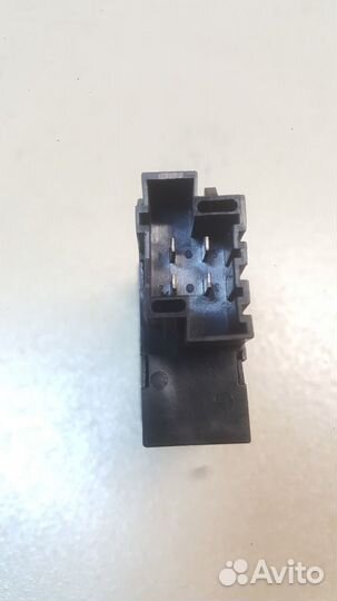 Кнопка Volvo S70 B5244T 1999