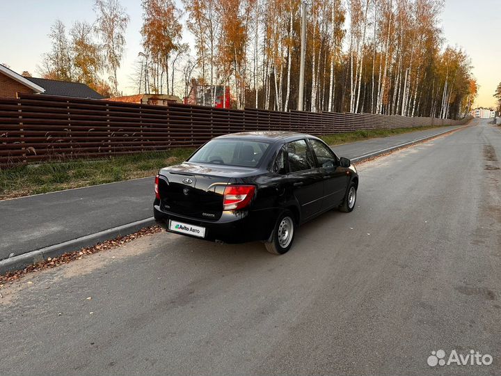 LADA Granta 1.6 МТ, 2013, 150 000 км