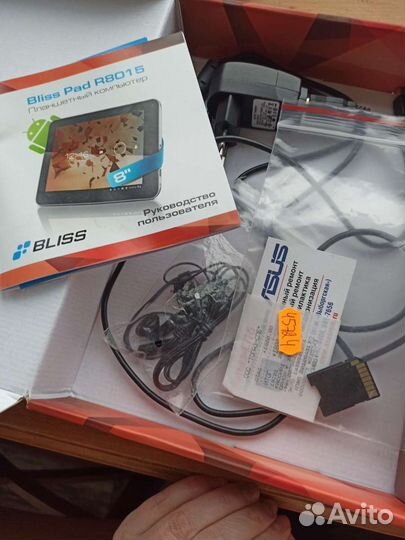 Планшет Bliss Pad R8015