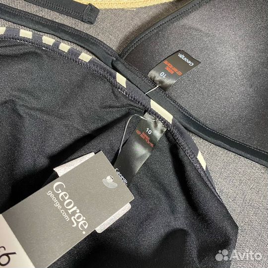 Купальник 44 новый