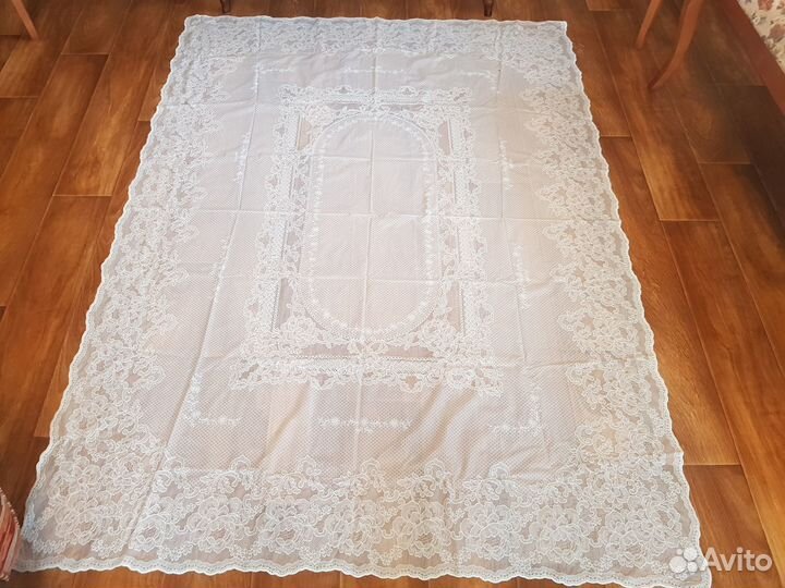 Скатерть с кружевом силиконовая